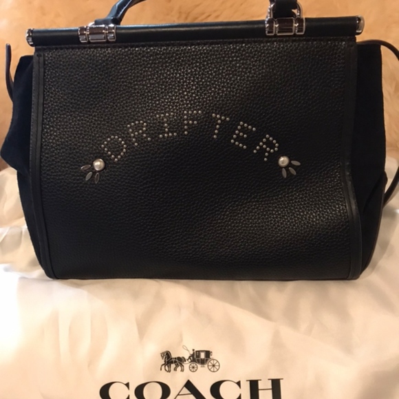 Authentic Coach “Drifter” - Picture 2 of 7
